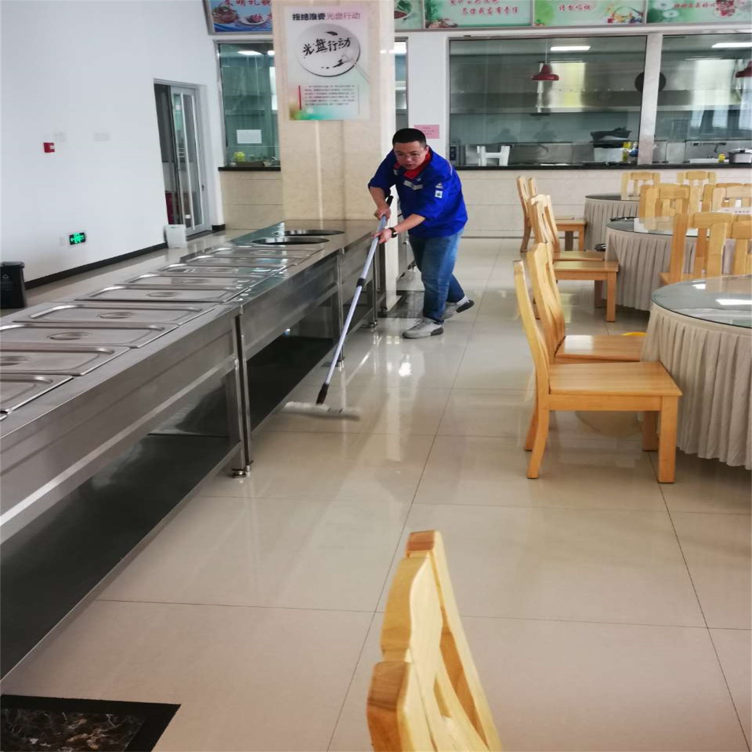 邯郸市交通局机关办公楼和食堂地面防滑处理